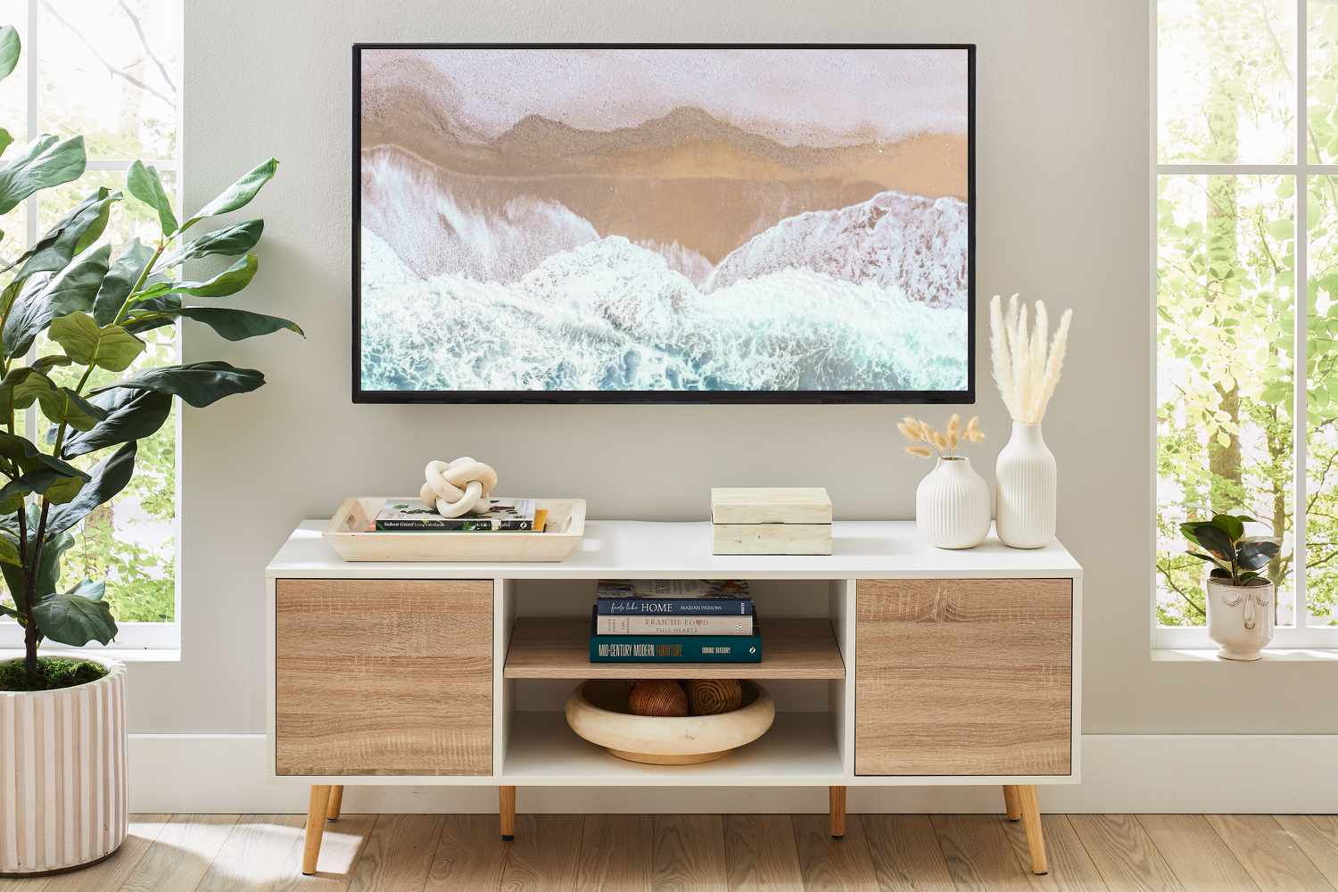 Why Professional TV Mounting is a Smart Choice - Easy Living Technologies